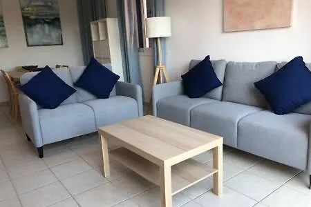Limnaria - Luxurious, Spacious 3 Bed With Pool Views شقة